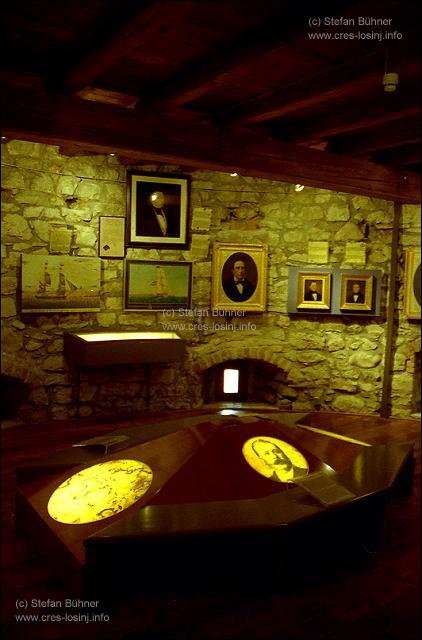 das Andenken der ber�hmten Losinjer Kapit�ne wird im alten<br>Wehrturm von Veli Losinj bewahrt